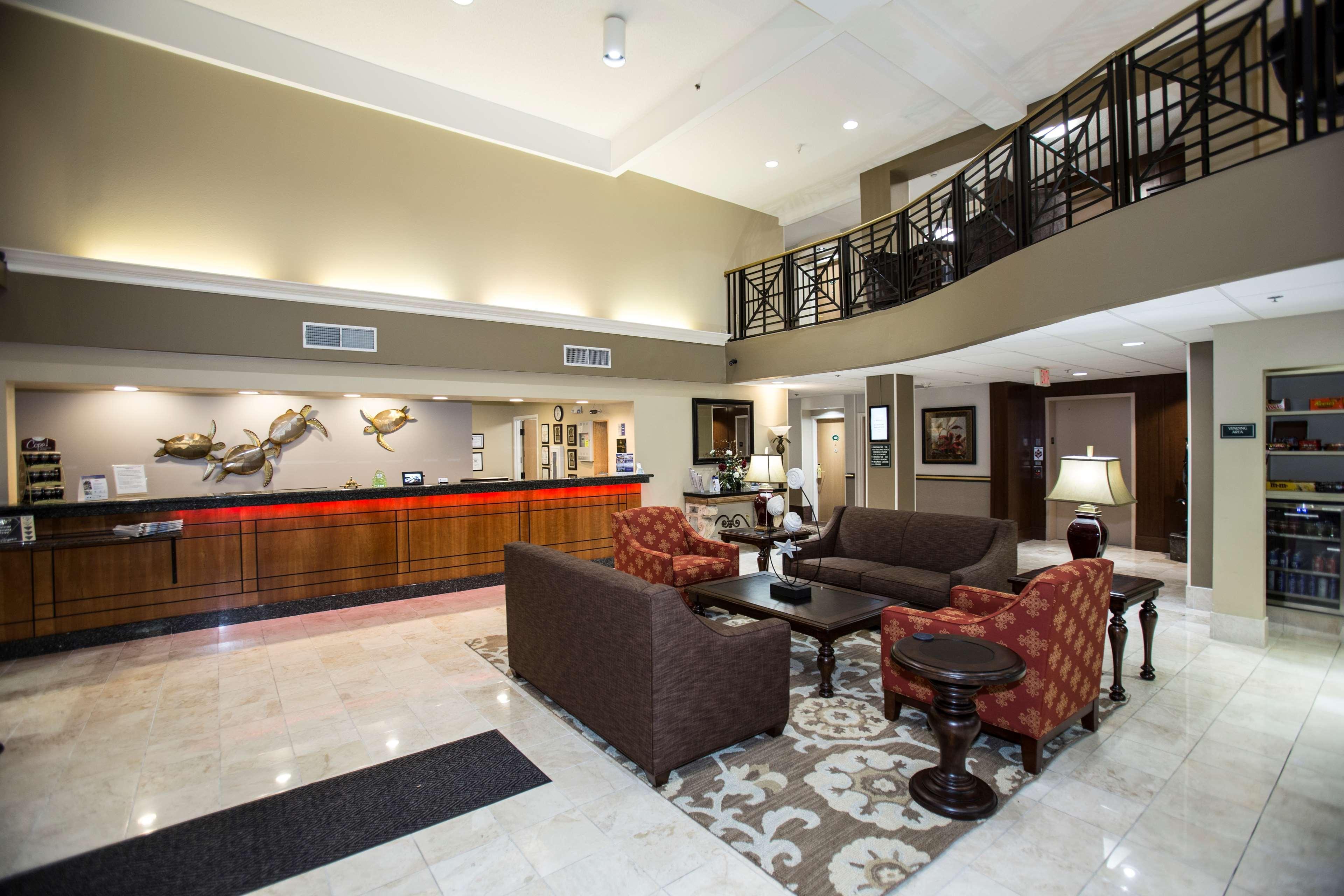 Best Western Plus Ambassador Suites Venice Gardens Exteriör bild