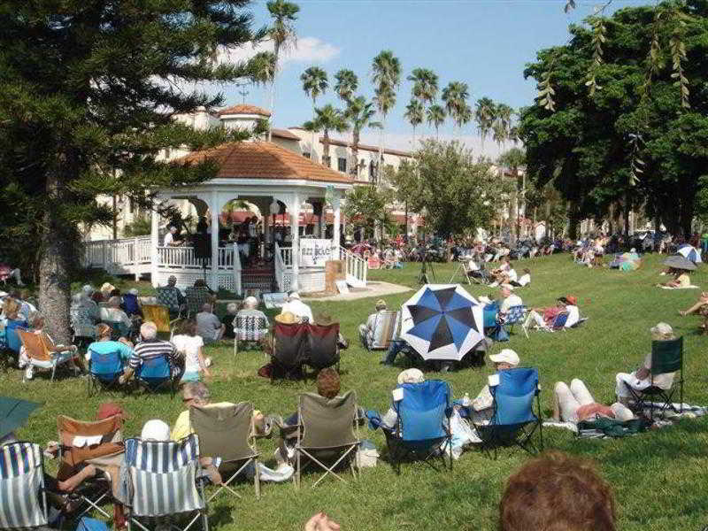 Best Western Plus Ambassador Suites Venice Gardens Bekvämligheter bild