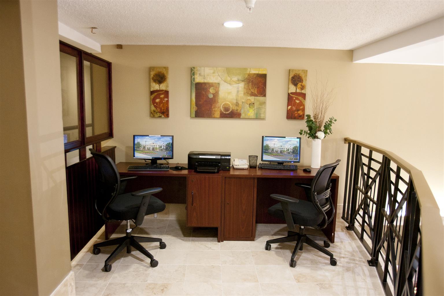 Best Western Plus Ambassador Suites Venice Gardens Exteriör bild