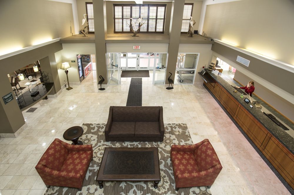 Best Western Plus Ambassador Suites Venice Gardens Exteriör bild